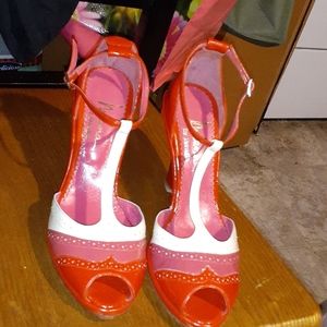 Red heels with some white seems